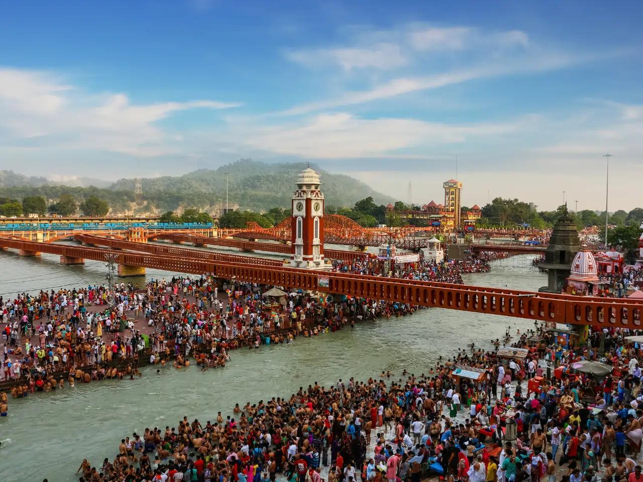 Har Ki Pauri Ganga Aarti & Temple Darshan Tour