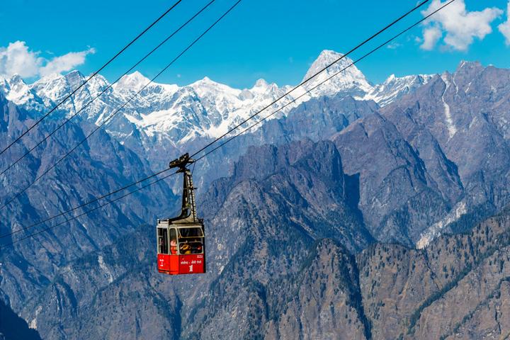 Auli Snow Honeymoon Tour Package