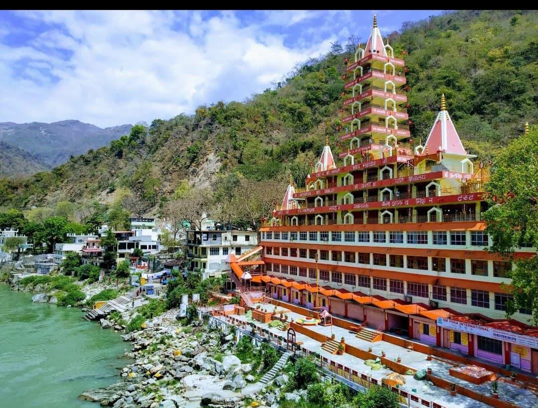 Rishikesh–Neelkanth Mahadev Spiritual Yatra
