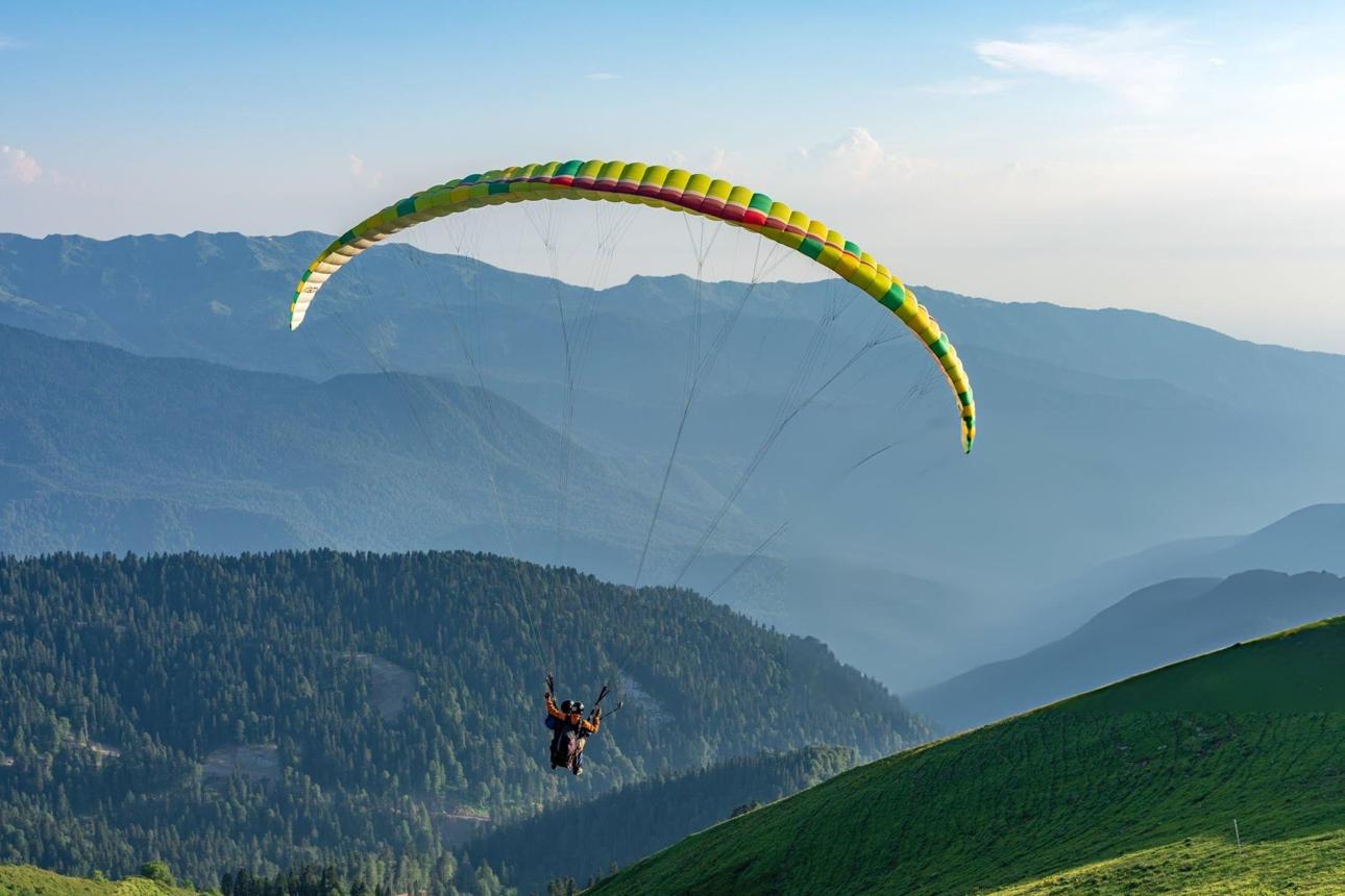 Nainital Paragliding and Sightseeing Package