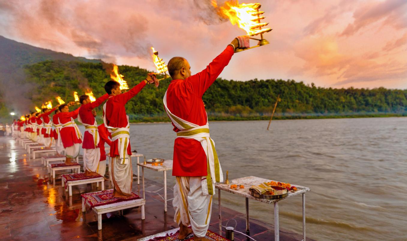 Rishikesh–Neelkanth Mahadev Spiritual Yatra