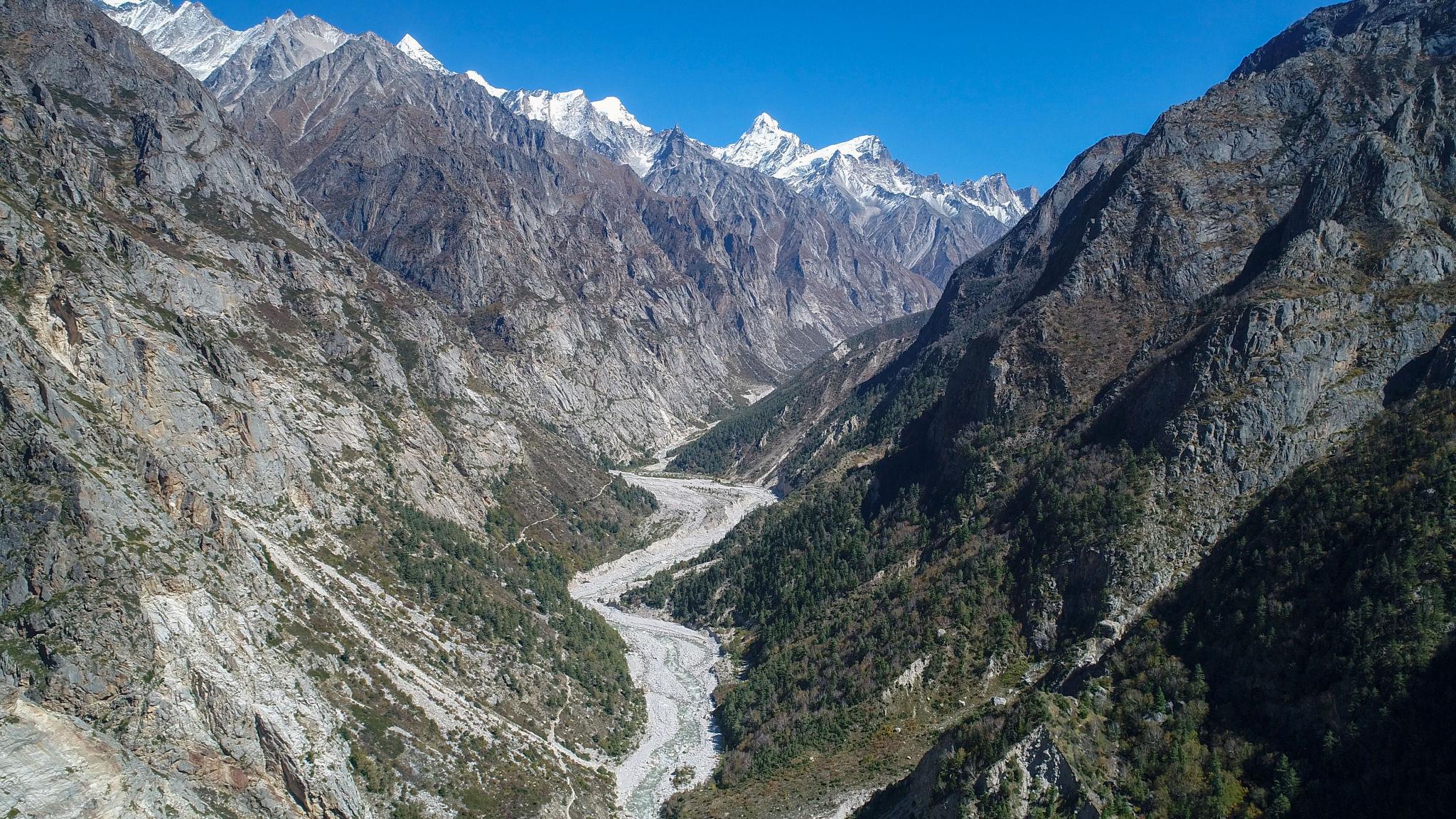 Gangotri Yatra by Helicopter Package