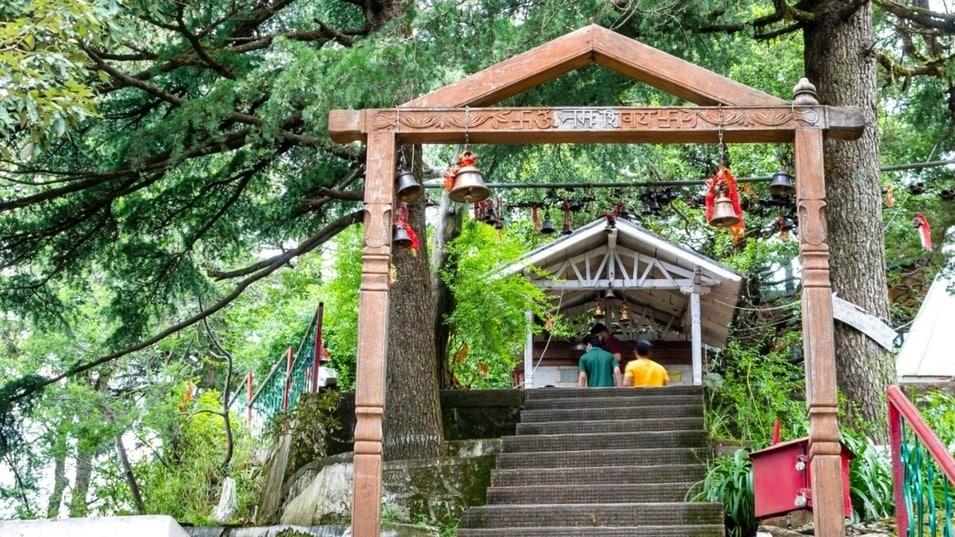 Mukteshwar Hill Station Tour Package